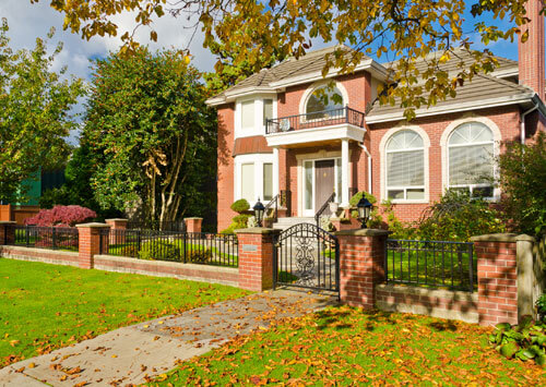 Mint Hill Real Estate - Myrtho Moise, Sales Representative